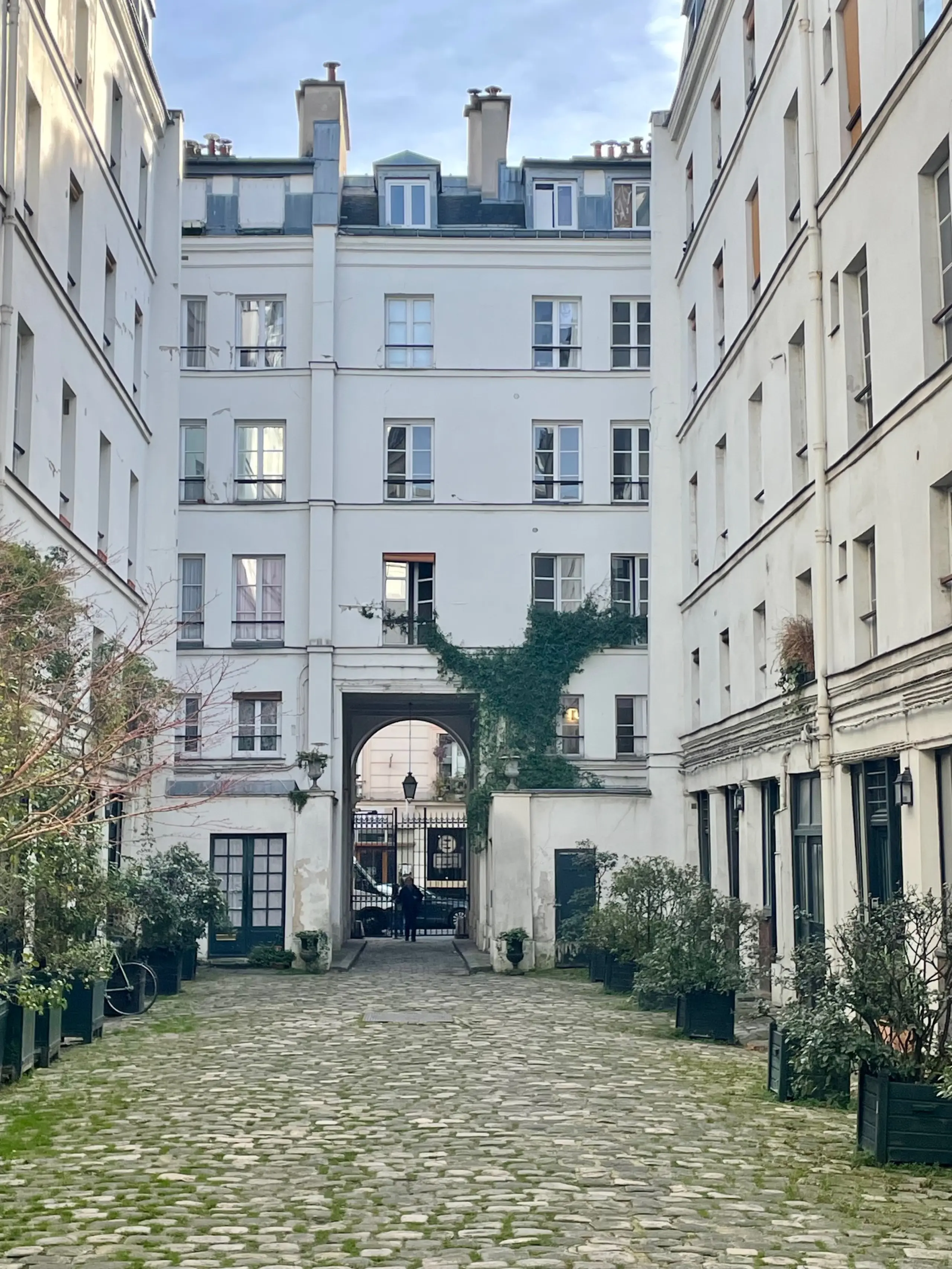 Duplex à Saint Placide, Paris 6ème — photo 1